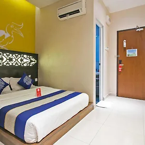 2* Hotel Sri Enstek Klia, Klia 2 & F1